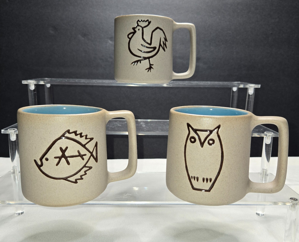 Vintage Pigeon Forge Pottery Mugs Set of 3 Owl Fish Rooster Blue Interior TN